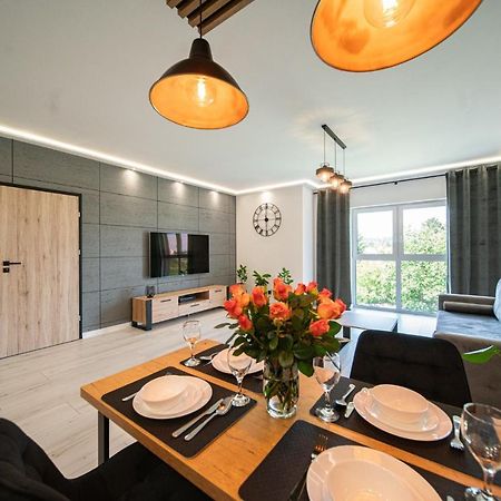 Апартаменти Apartament Duzy Staw Єленя-Ґура Екстер'єр фото