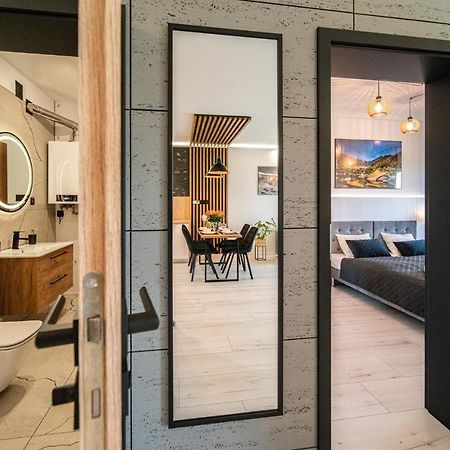 Апартаменти Apartament Duzy Staw Єленя-Ґура Екстер'єр фото