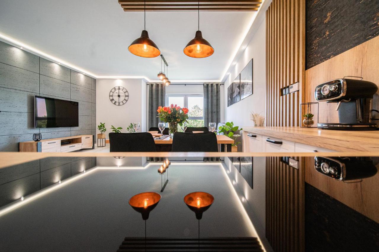 Апартаменти Apartament Duzy Staw Єленя-Ґура Екстер'єр фото