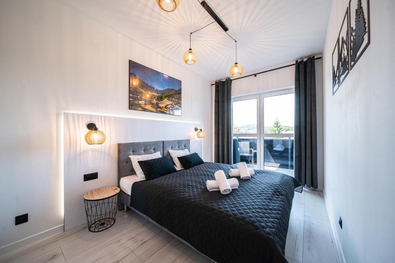 Апартаменти Apartament Duzy Staw Єленя-Ґура Екстер'єр фото