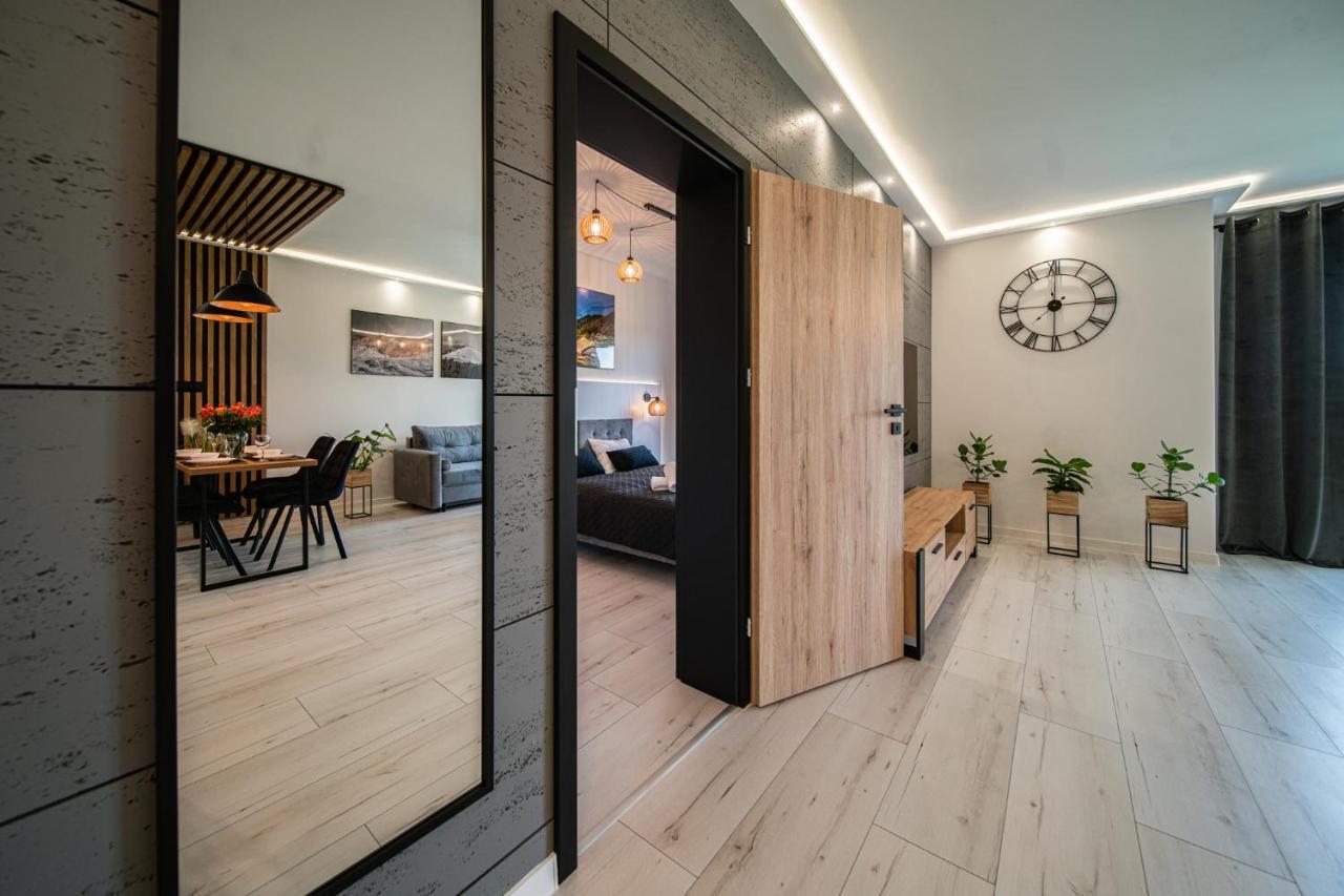 Апартаменти Apartament Duzy Staw Єленя-Ґура Екстер'єр фото
