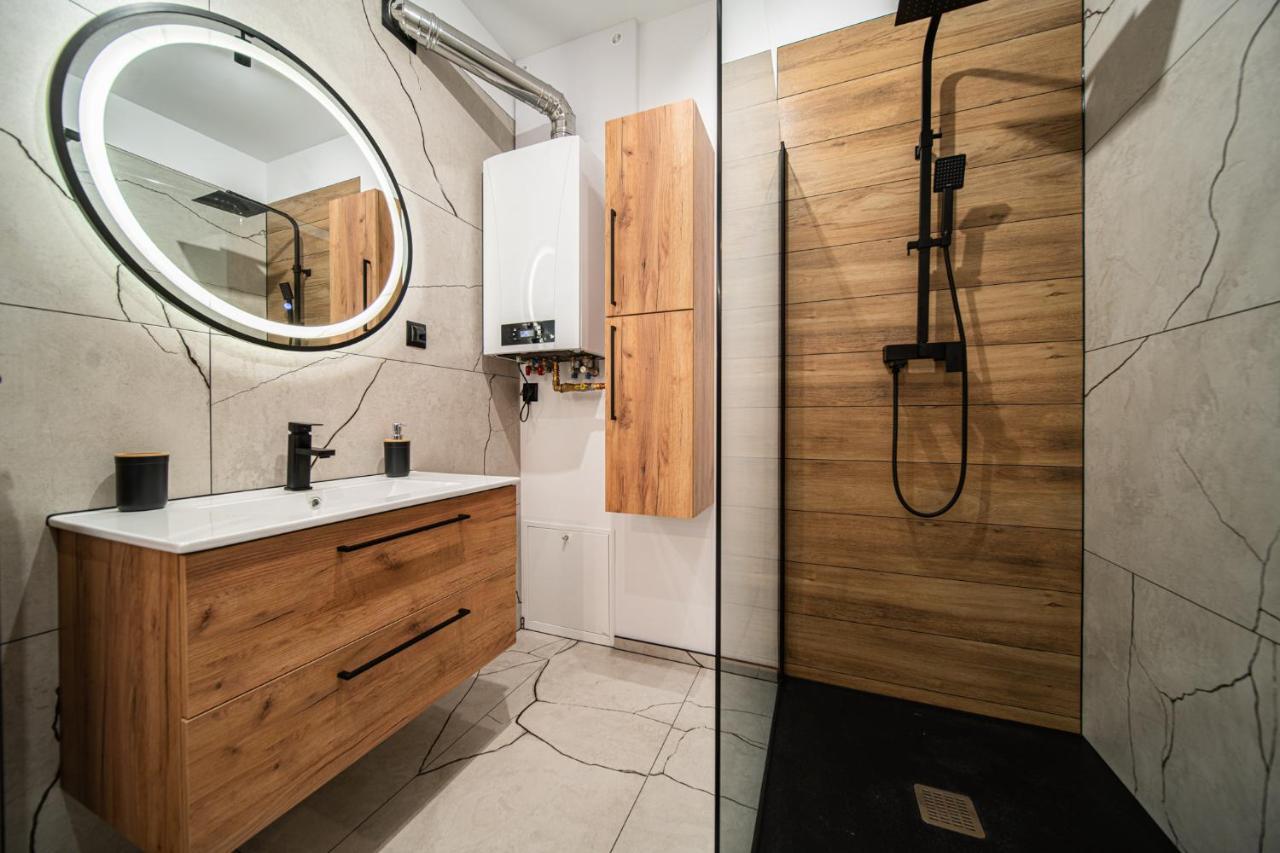 Апартаменти Apartament Duzy Staw Єленя-Ґура Екстер'єр фото