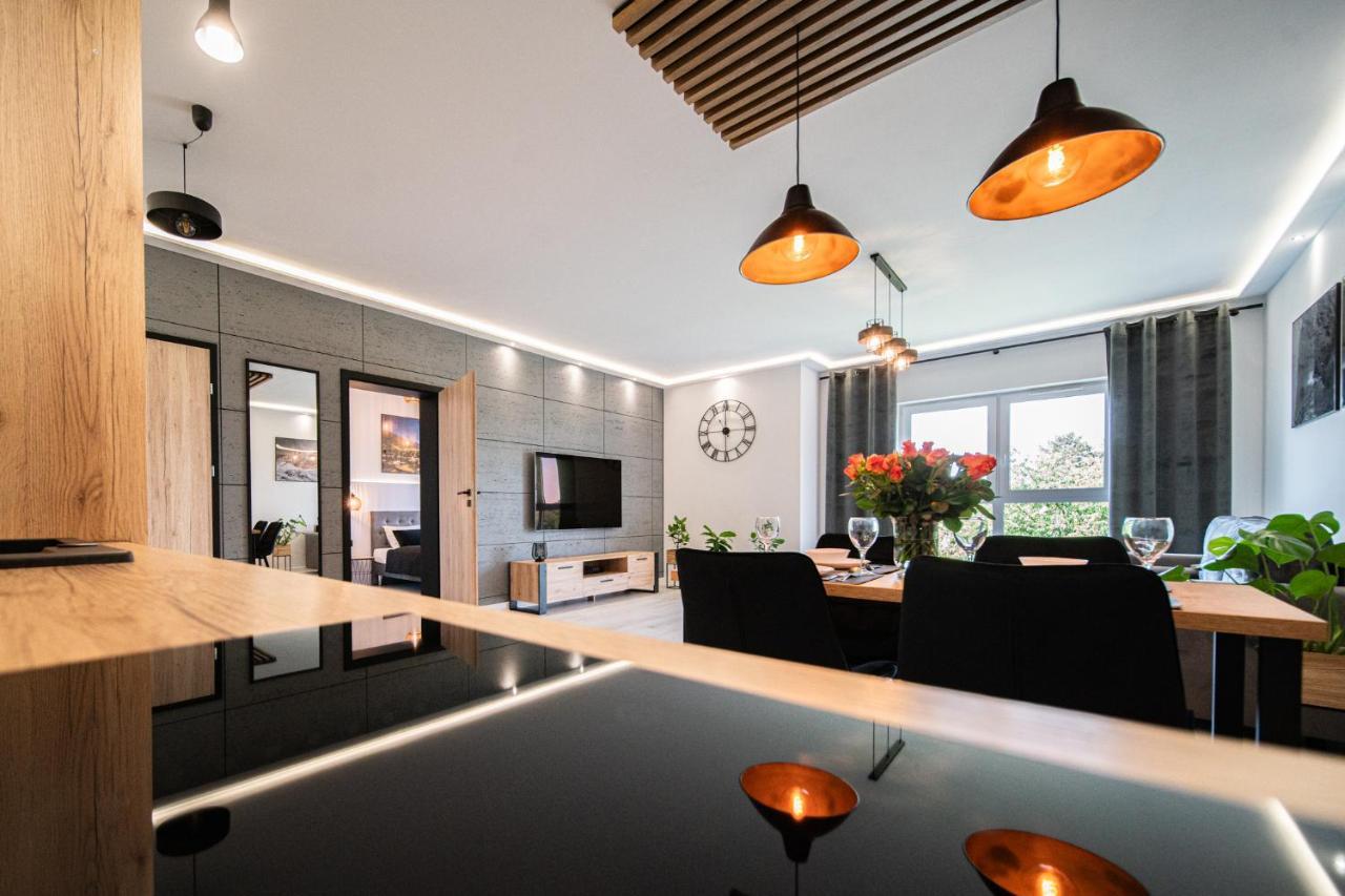 Апартаменти Apartament Duzy Staw Єленя-Ґура Екстер'єр фото