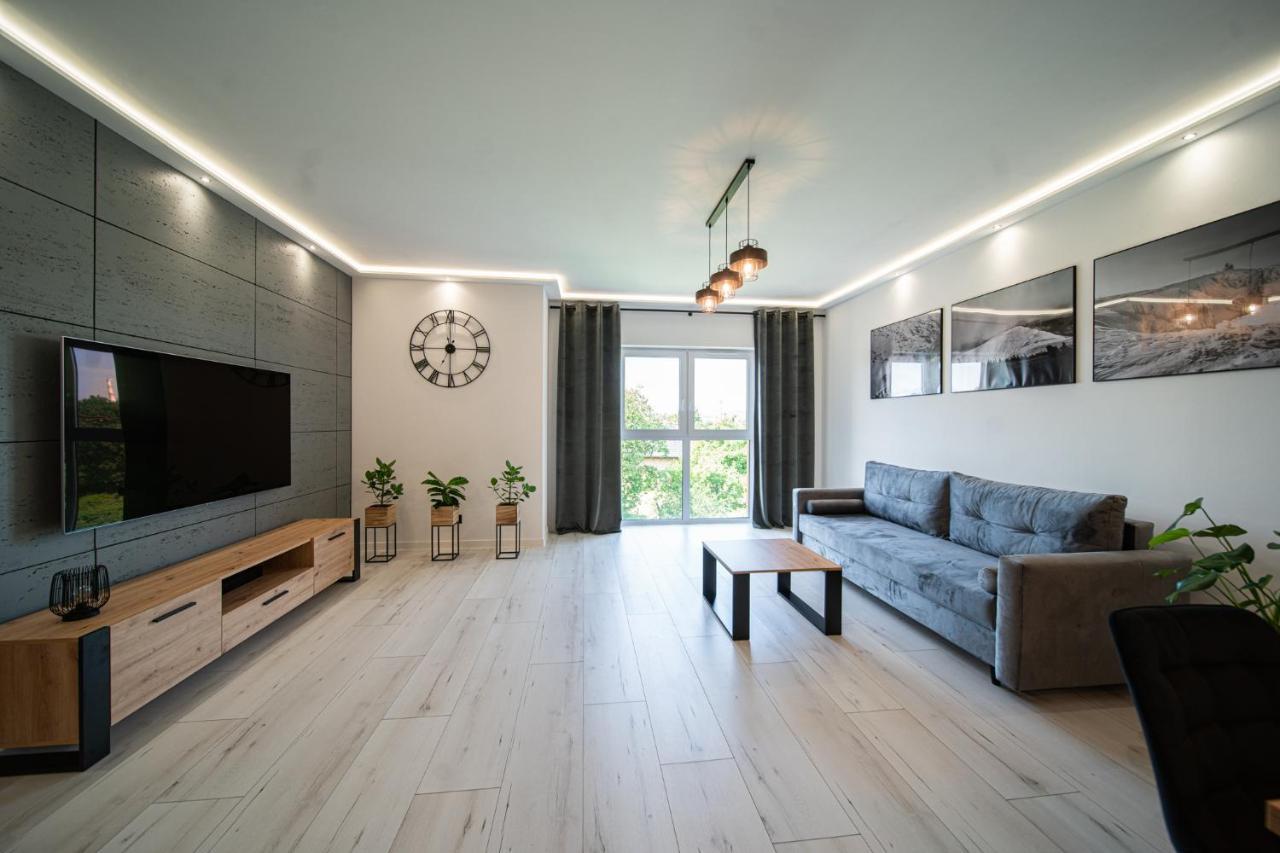 Апартаменти Apartament Duzy Staw Єленя-Ґура Екстер'єр фото